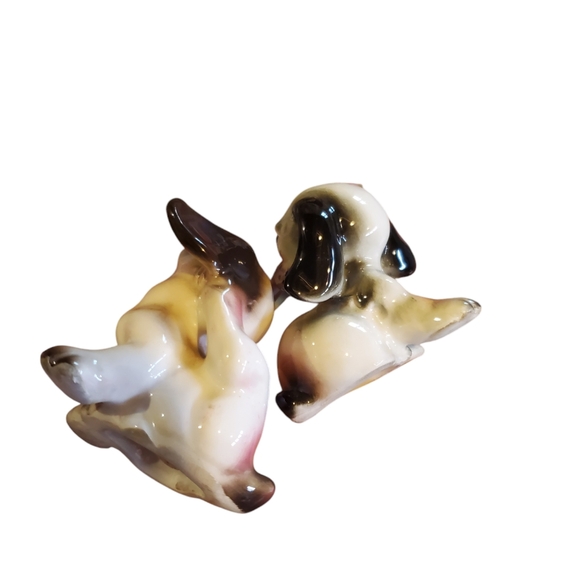 Vintage dog salt and pepper shakers - Picture 2 of 2